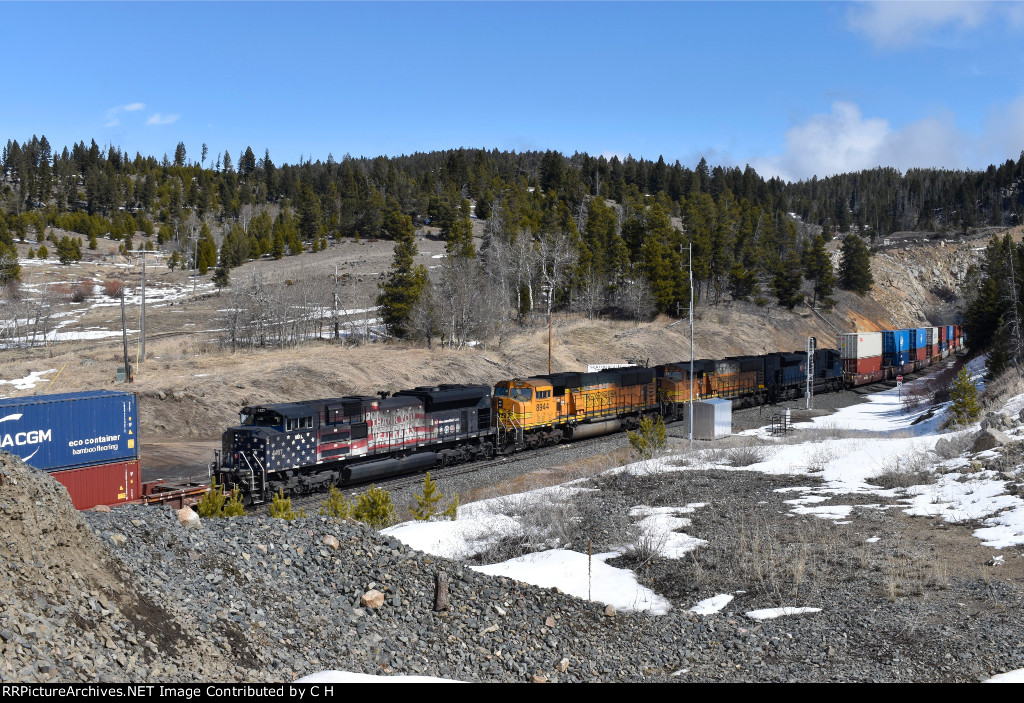 MRL 4407/4405/BNSF 8857/8944